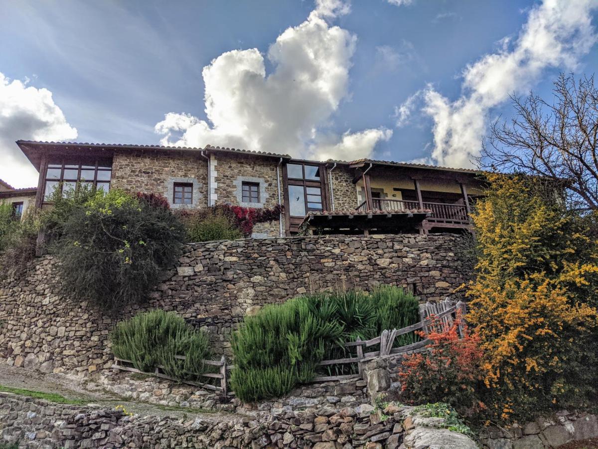 Olmares Terrace Apartment - Picos De Europa Lomeña Exteriör bild